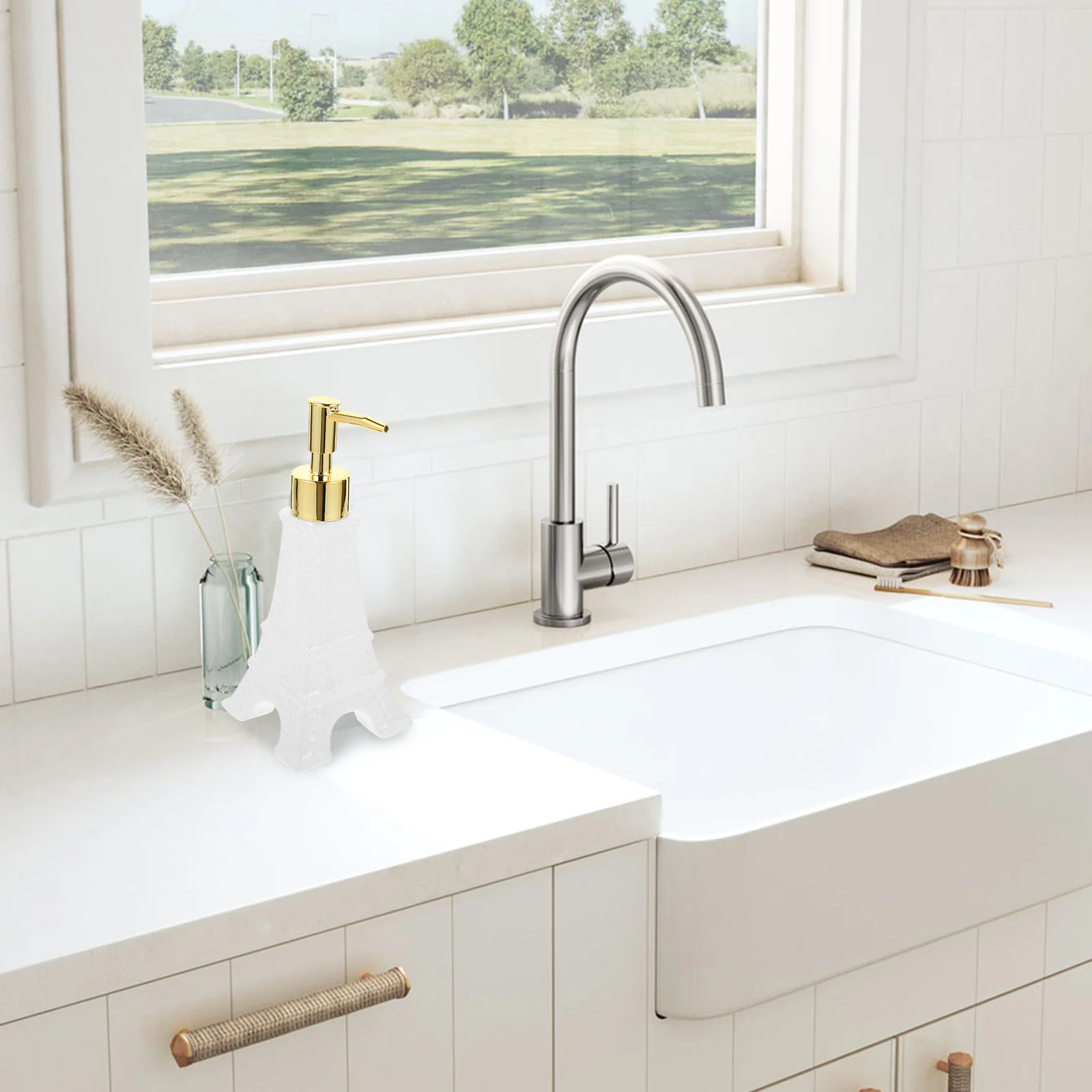 

Soap Dispenser Pump Bottle Refillable for Shampoo Lotion Shower Gel Hand Soap Bathroom Kitchen Shampoo Dispenser