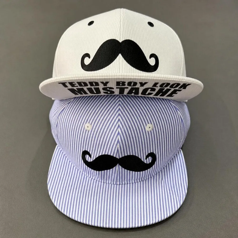 Stylish Hip-Hop Mustache Snapback Cap Flat Brim Striped Baseball Hat Lightweight Breathable Trucker Hat Daily-wear