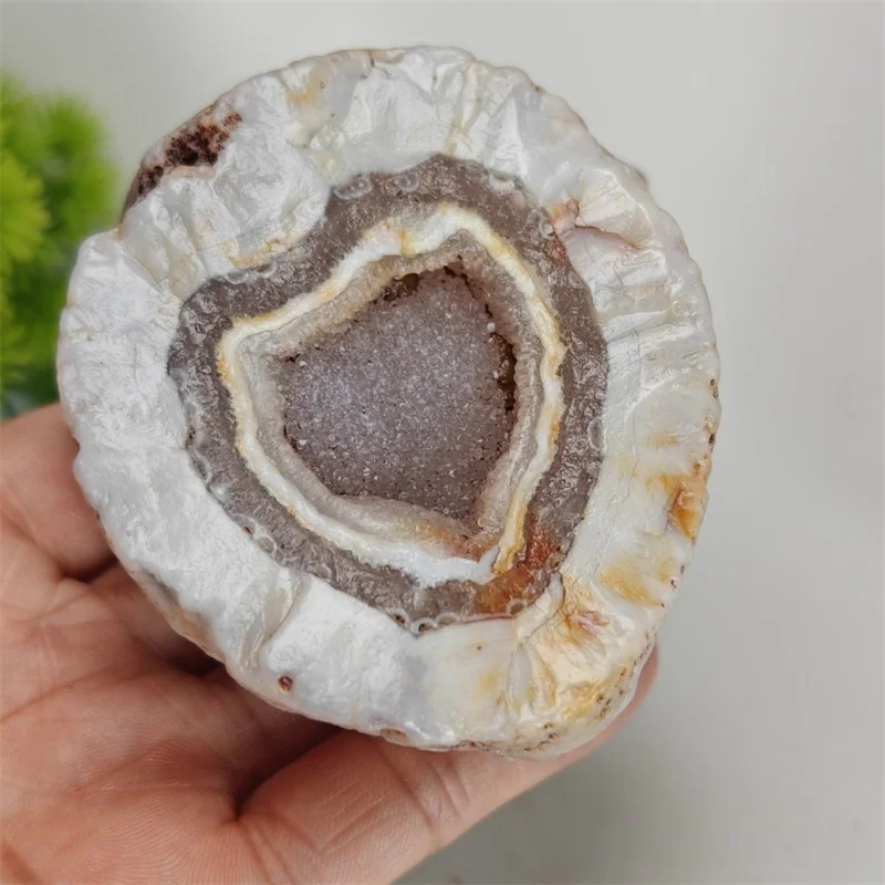 

Natural Stone Mineral Specimen White Agate Heart Treasure Basin Energy Crystal Healing