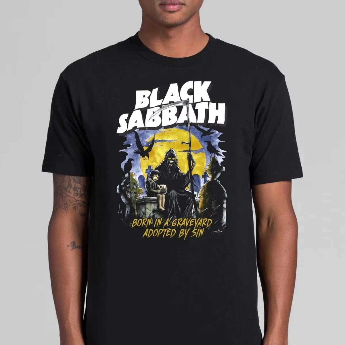 

Новинка лета 2025 года, черная футболка Sabbath V2, семейная футболка с музыкальным роком, мужская футболка, черная хлопковая футболка с круглым вырезом