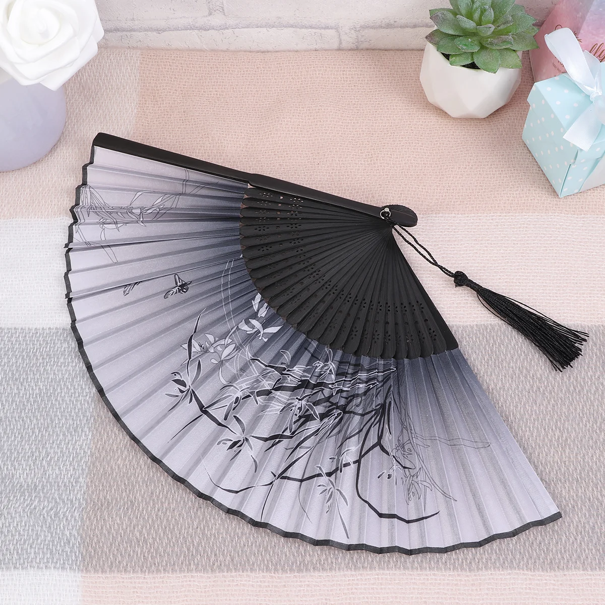 

2 Pcs Fan Ancient Fabric Tassels Women Folding Classic Bamboo Hand Dance Aldult