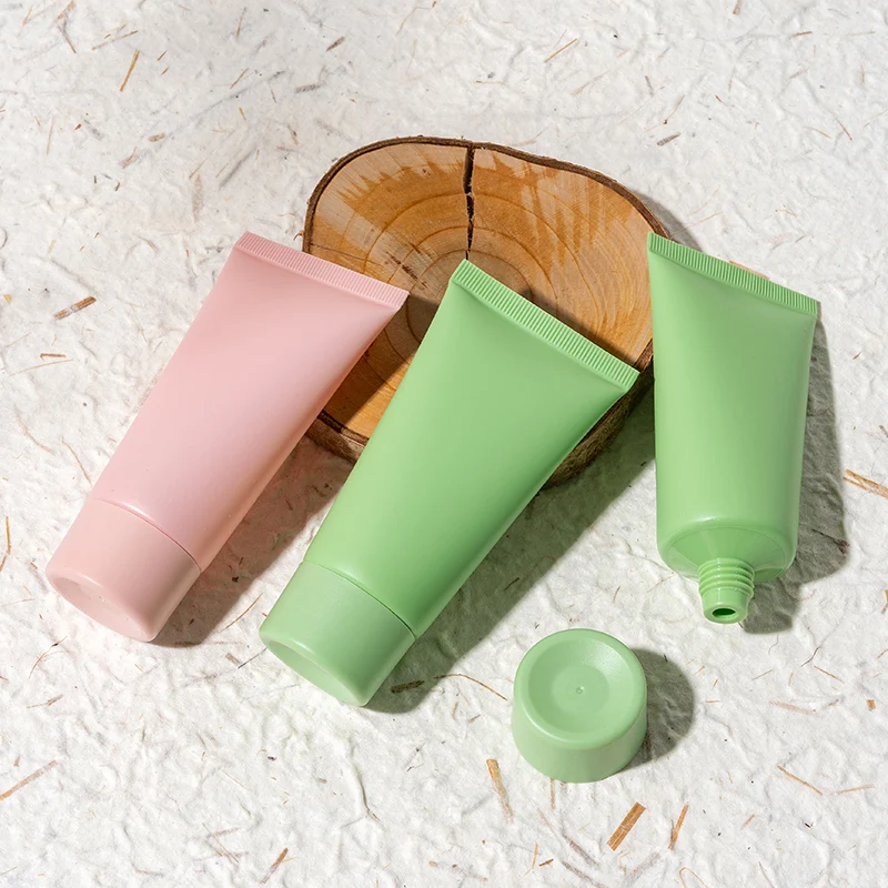 

50ml/1.76oz 6pcs Frosted Screw Cap Tubes Pink Green for Dispensing Lotion Hand Cream Girl's Heart Pounding Refillable Container