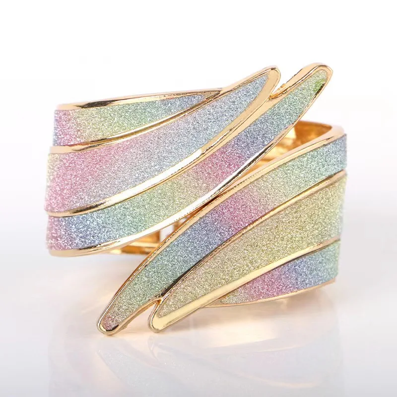 European Zircon Colored Wing Cuff Bangle Bracelet Women Punk Chain Geometric Wide Curtain Buckle Napkin Ring Luxury Gift Jewelry