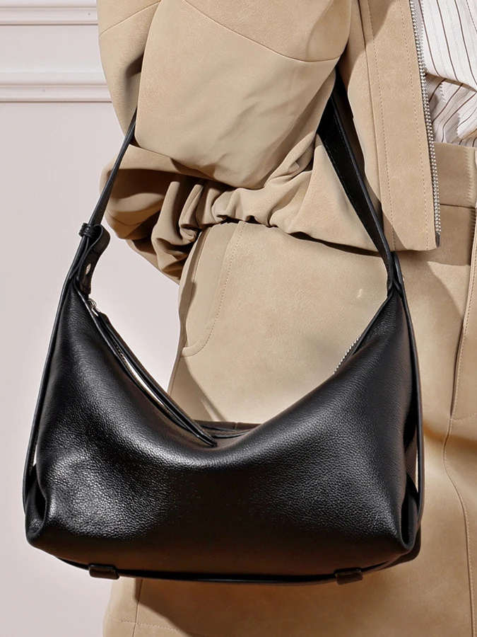 casual-soft-leather-dumpling-shape-crossbody-bag-for-women-commute-single-shoulder-bag-top-layer-cowhide-underarm-bag