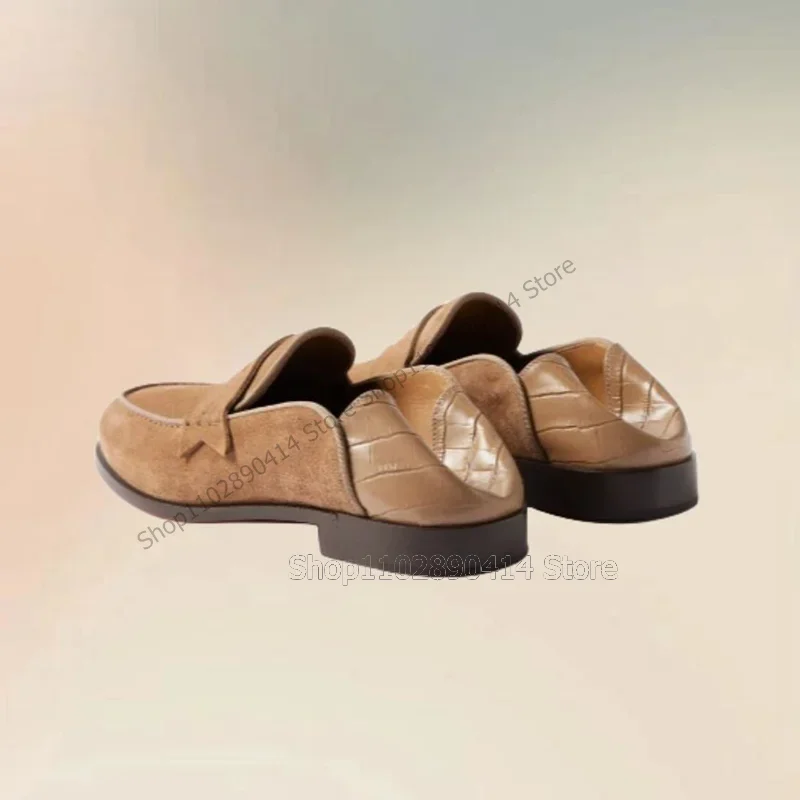 Рисунок 2 - Коричневые лоферы с принтом аллигатора в стиле пэчворк