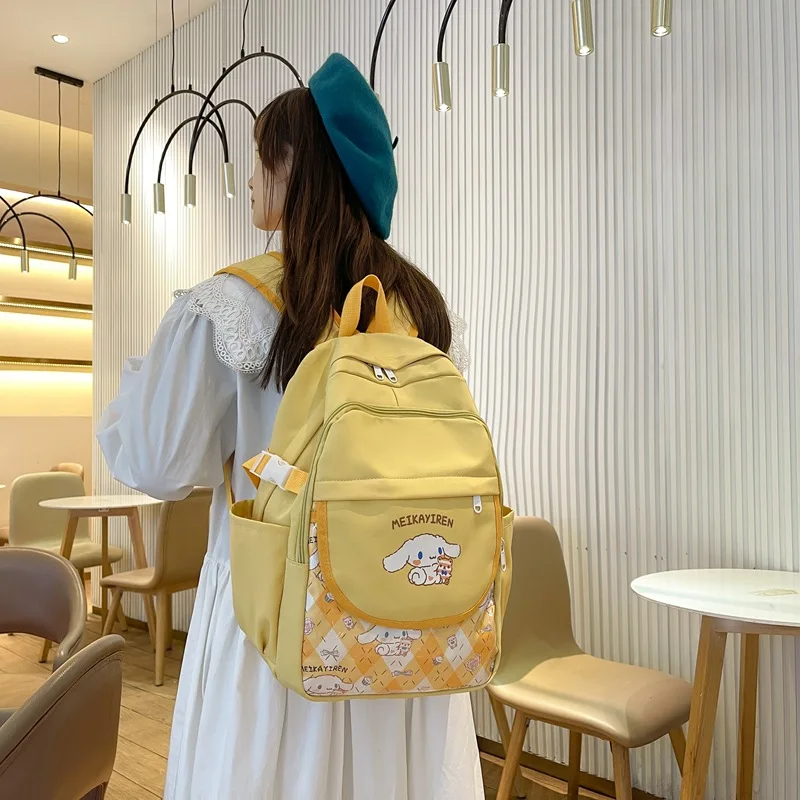 Mochila impermeable Sanrio Cinnamoroll de gran capacidad para niña, Bolsa Escolar Kawaii, bolsa de viaje de Anime para mujer, bolsa de moda para regalo