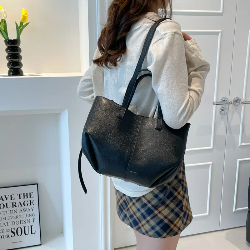 

Retro Lychee Pattern Tote Bag Large Capaci Commuter Faion Single oulder Bag for Women Motorcycle Sle Boston Bag
