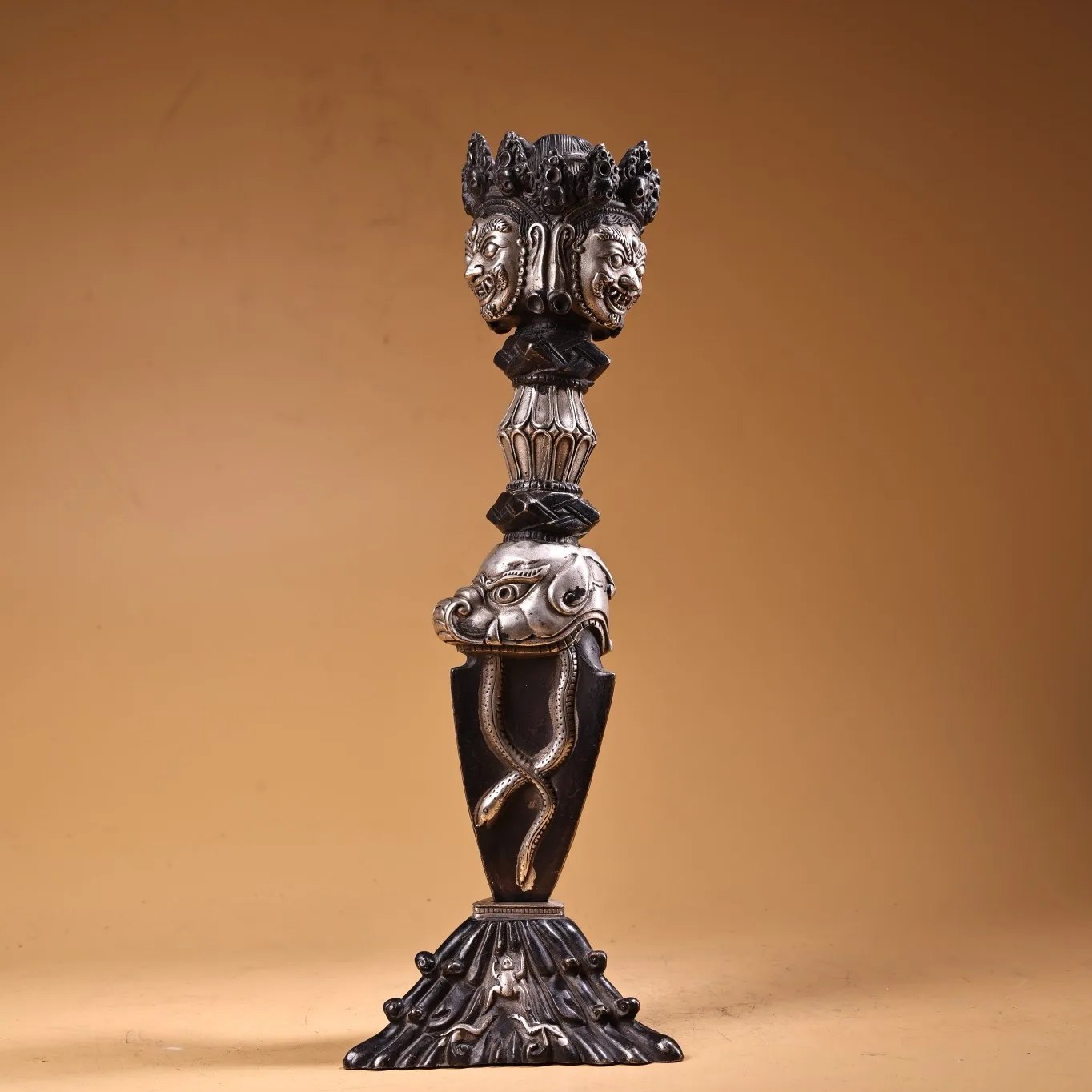 Nepal Handmade Brass Phurba Vajra Silver Plated Tibetan Buddhist Ritual Tool Home Decor Statue