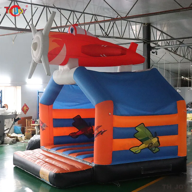 منزل Air Luxe Deluxe 4x4m قابل للنفخ على شكل طائرة مع منزلق وحفرة كروية لحفلات ممتعة للأطفال