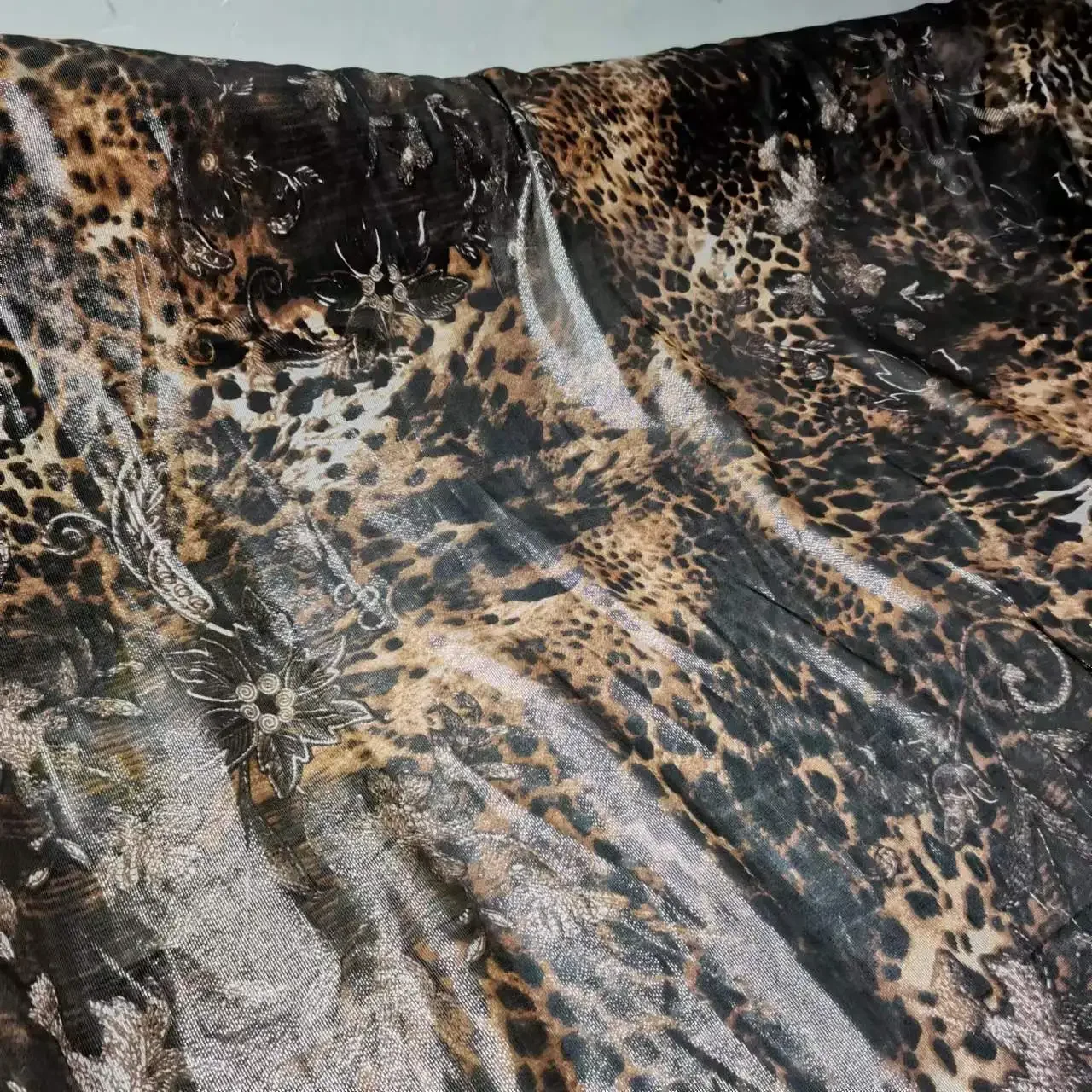 

Silk Leopard Georgette Fabric Soft 6-8mm Metallic Jacquard Sexy Wild Dress Scarf Material