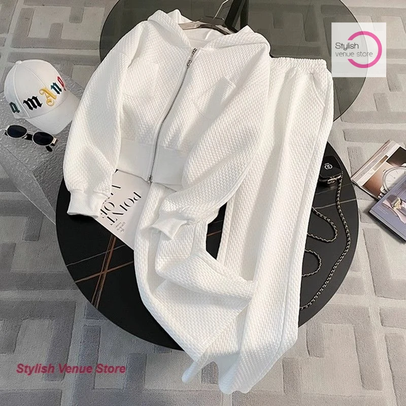 

Korean high-quality white leisure sports suit women's spring and autumn new fashion loose leisure straight pants two-piece suit
