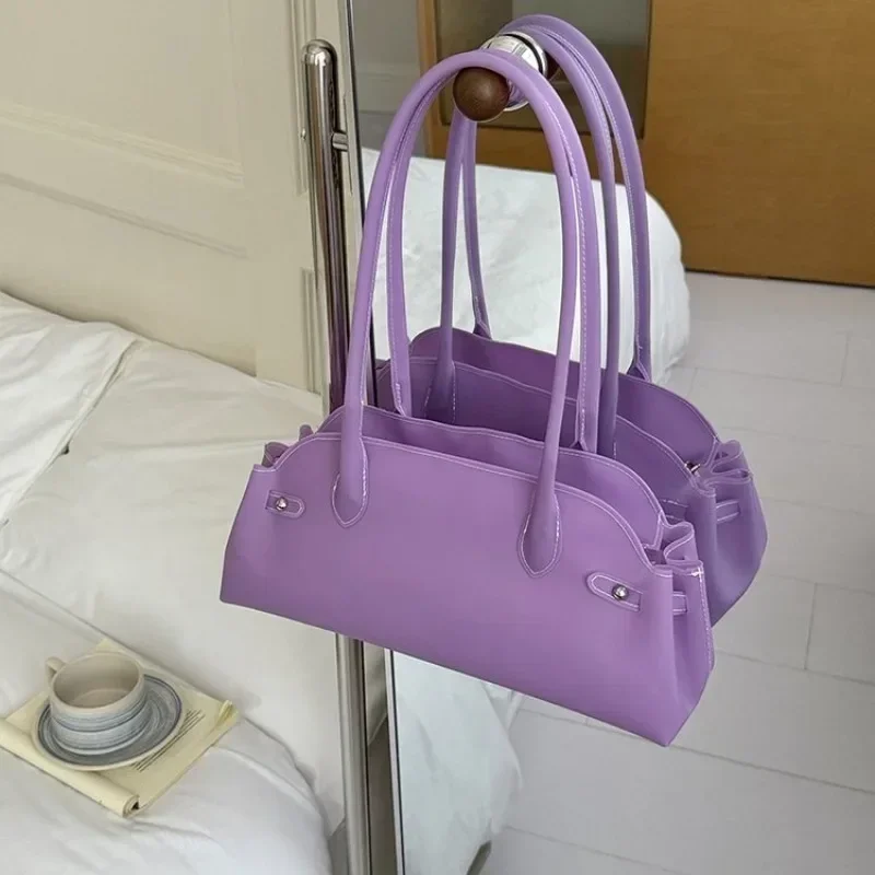Women Messenger Bag Leather Crossbody Shoulder Famous Designer Luxury Brand Classic Elegant Popular Essential