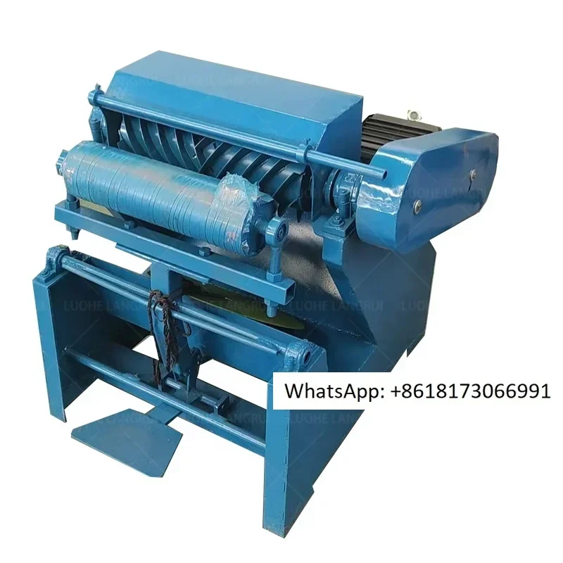 Axial sheepskin and cowhide processing machinery grease degreaser