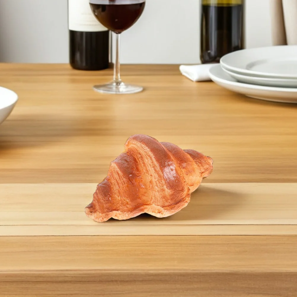 

2Pcs Artificial Croissant Rolls Fake PU Realistic Bread Simulation Photo Props Bakery Home Kitchen Decoration Photo Props Bread