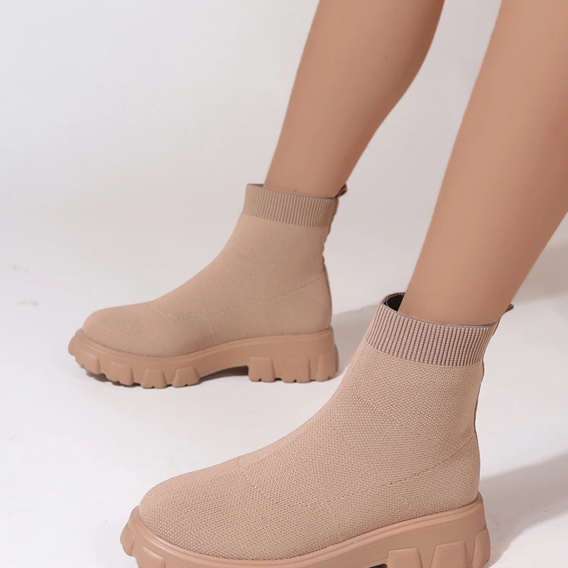 2024 New Autumn winter Fashion Casual Sports Thick Soled Mesh Socks and Shoes for Women Plus Size Couple High Top Casual Boots