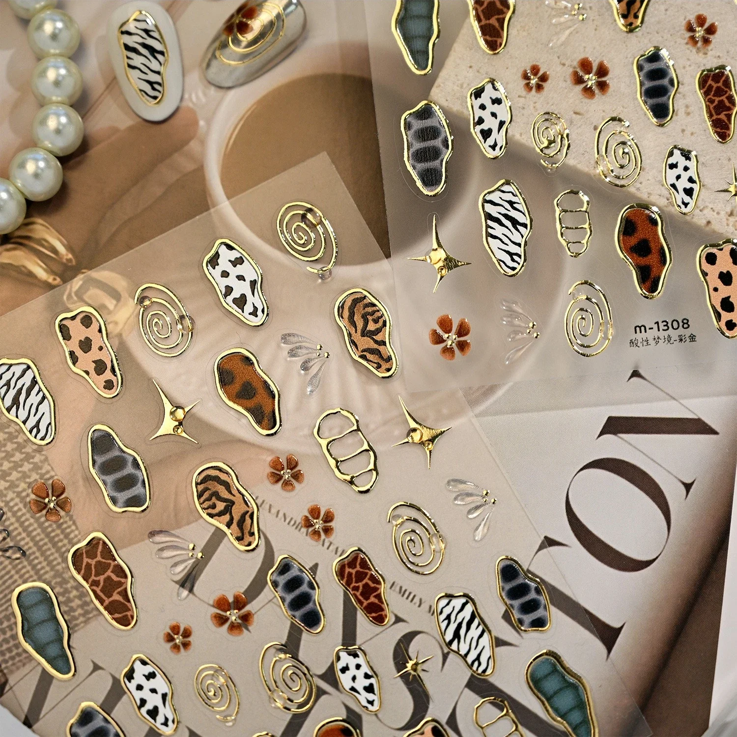 Retro-Tiermuster, goldgeprägte – Nail Art Zebra Bewertung und Preis
