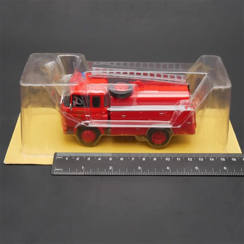 Diecast 1:43 Scale Berliet GAK French Fire Truck Alloy Vehicle Model Finished Simulation Collection Decoration Gift Toys Display