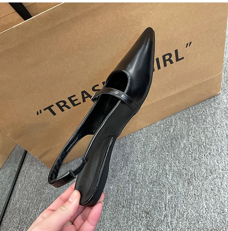 New Spring Women's French-Style Closed-Toe Sandals Luxurious Slip-On Designer Shoes Fashionable and Elegant Party Flat Sandals
