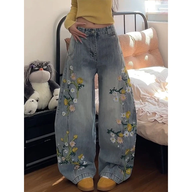 

Женские джинсы Y2k в американском стиле ретро, винтажные синие джинсы с цветочной вышивкой, уличная одежда, широкие брюки с высокой талией, мешковатые брюки