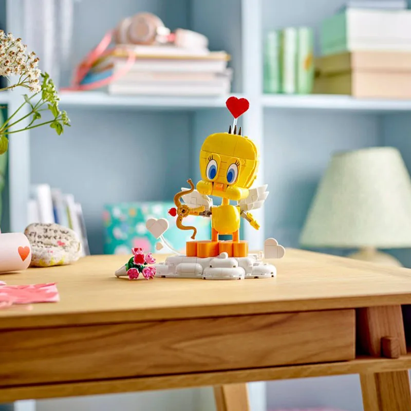 

412PCS Cute Cartoon Character Sweetheart Tweetyes Bird Cupids Moc Diy Model Building Blocks Birthday Toys Gifts