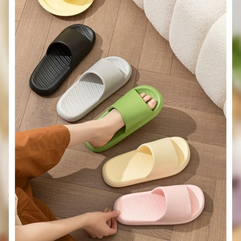 Summer New Lovely Home Couples Slippers Non-slip EVA Bathroom Men Women's Slippers Concise Light Women's Sandals Shoes for Women