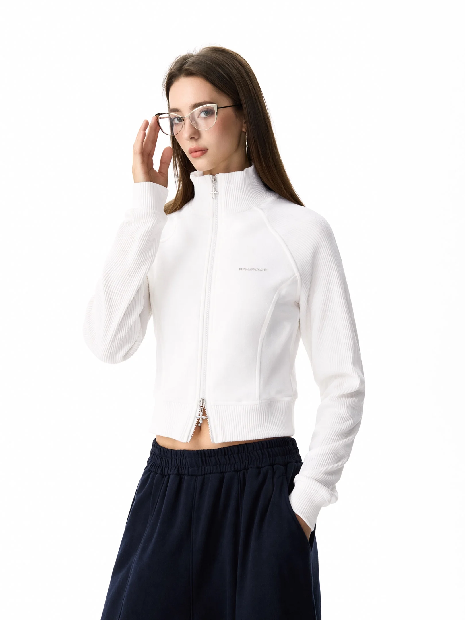 Ichmode Soft Short Knitted Cardigan Women's Zipper Decorated Shoulder Insertion Stand Collar Sweatshirt Style Casual Fit