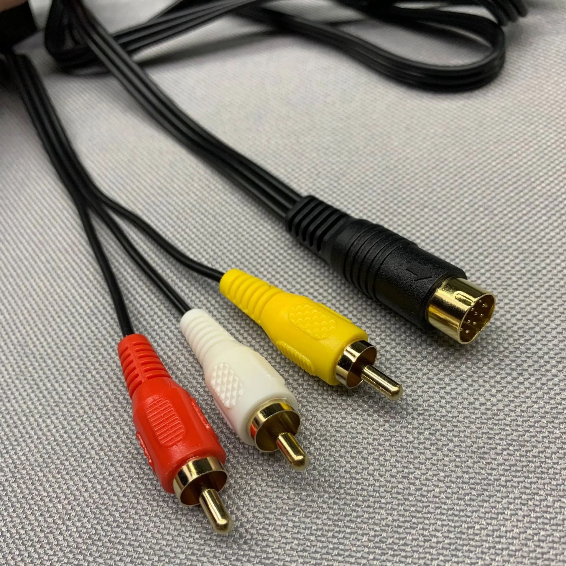 1.8M Retro-bit AV RCA Audio Video สําหรับ Sega Genesis 2 3 II III สําหรับ SEGA Mega Drive 1 สําหรับ Sega Saturn