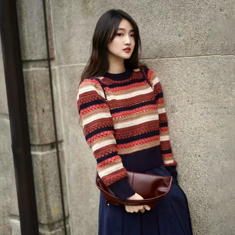 

Autumn and Winter Sweaters Round Neck Jacquard Hollow Handmade Crochet Striped Knitted Pullover for Women