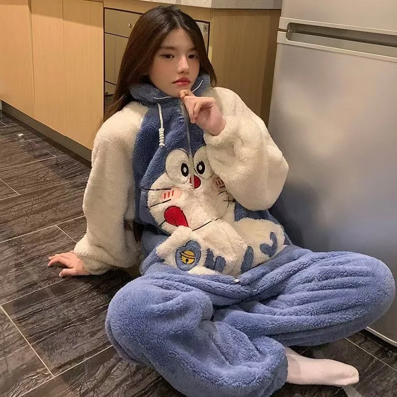 Doraemon pajamas for women autumn and winter plus velvet and thickened coral velvet warm zipper home clothes can be worn outside