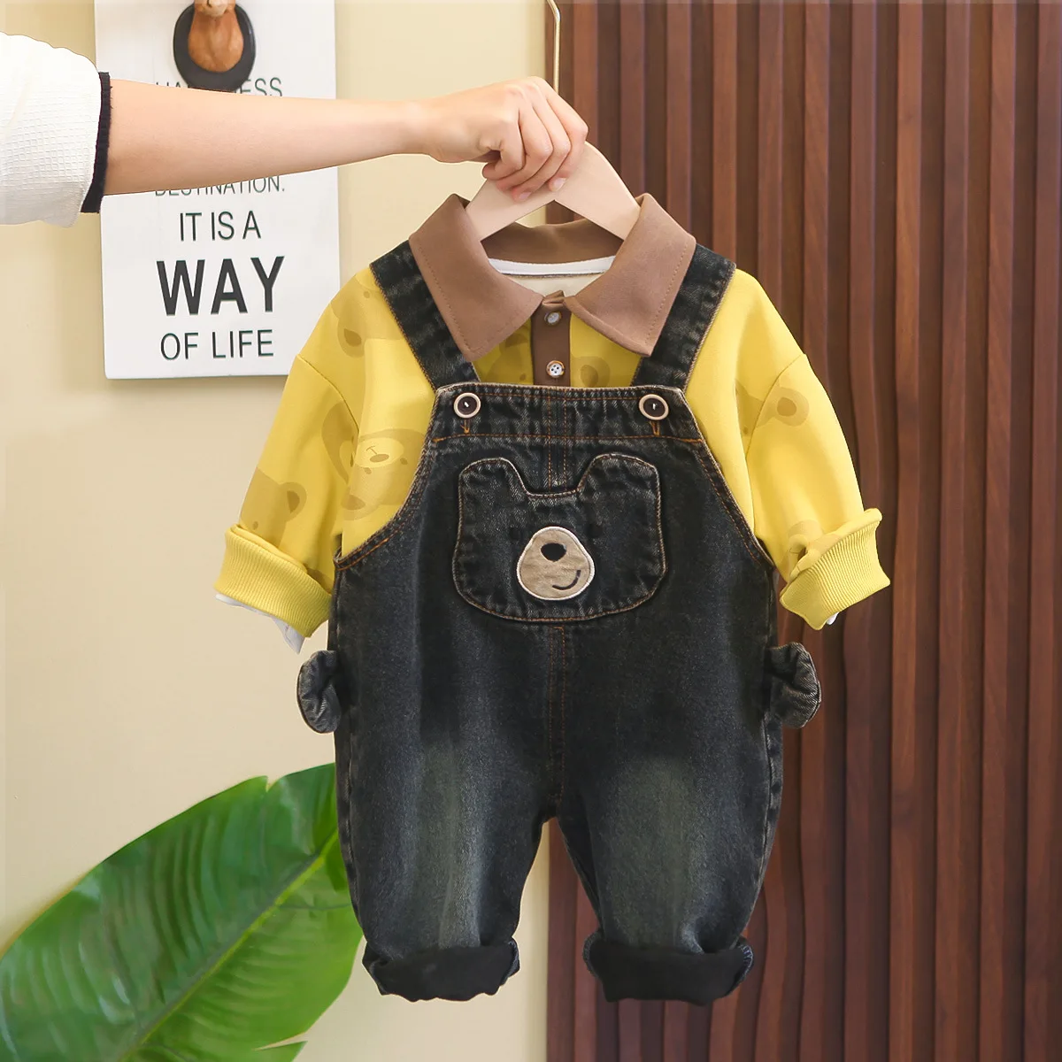 

Baby Boy Designer Clothes Toddler Set 2024 Spring Cartoon Turn-down Collar Long Sleeve T-shirts + Denim Overalls Kids Tracksuits