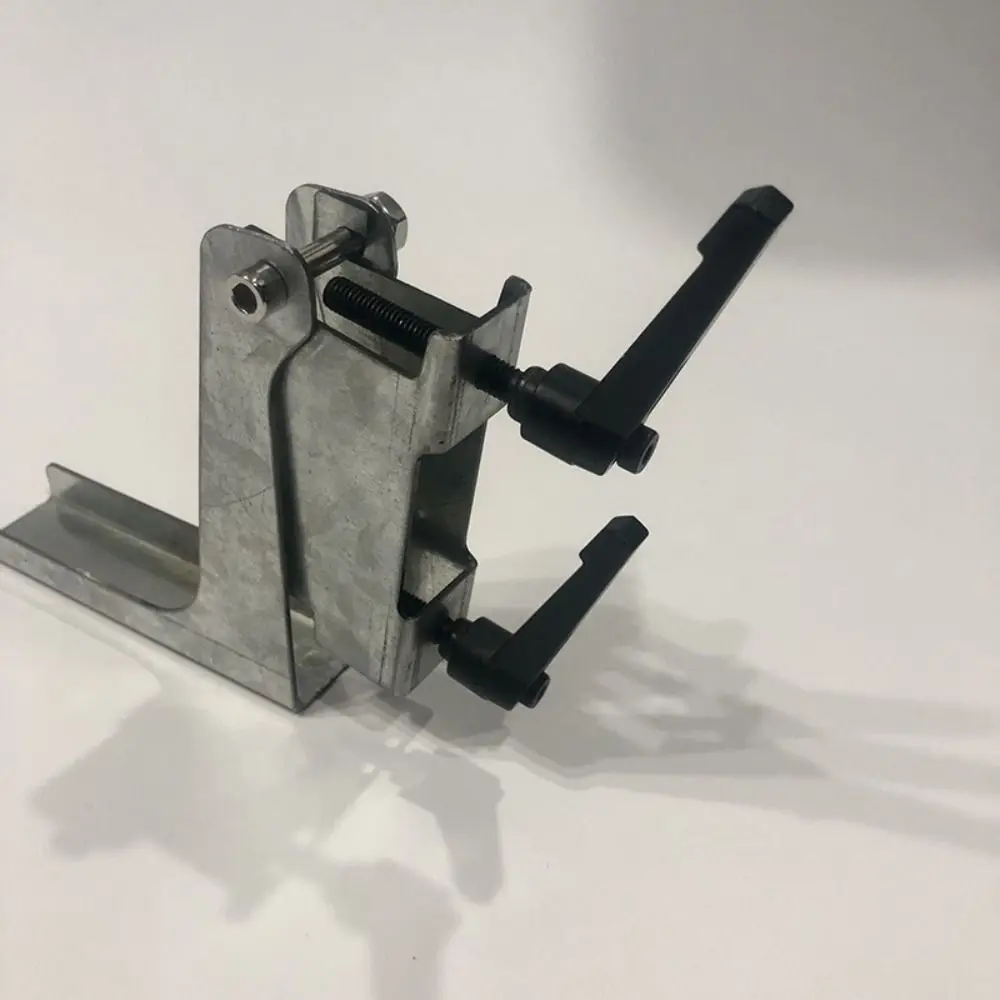 Efficient Design Foot-Operated Weed Puller Easy Root Removal Foot-Press Mechanism Step-on Weed Removal Aid Organic Gardening