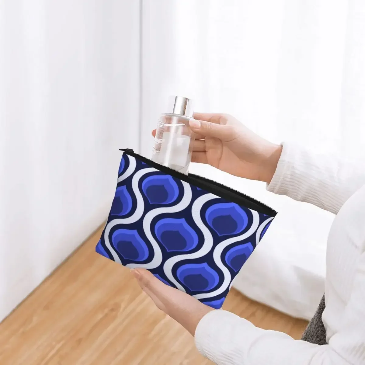 Orla Kiely Abstract Retro Fabric Blue White Travel Toiletry Bag Women Floral Cosmetic Makeup Organizer Beauty Storage Dopp Kit