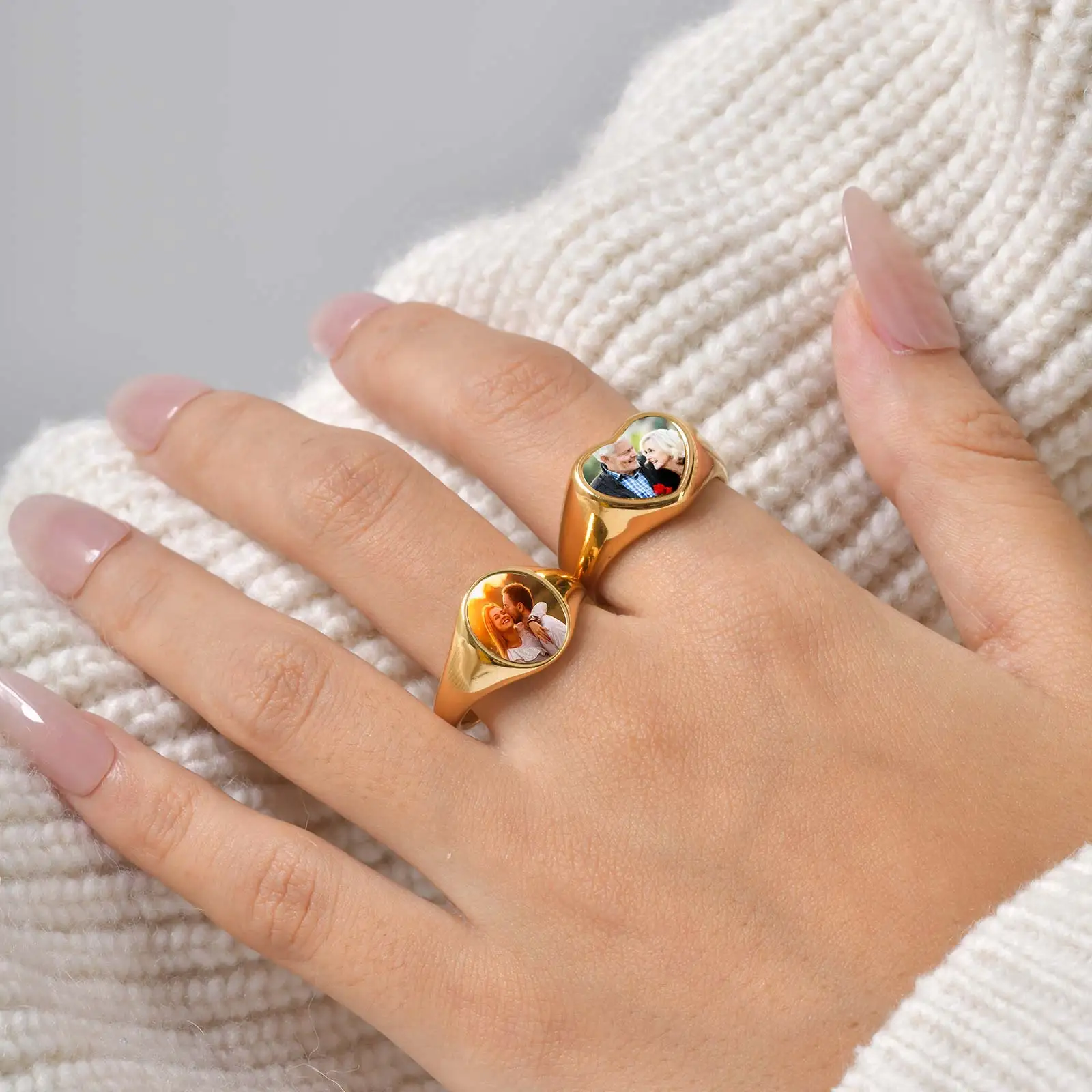 

Stainless Steel Custom Photo Ring Gold Plated Heart Round Personalized Ring, Customized Memorial Jewelry for Women Mother Couple