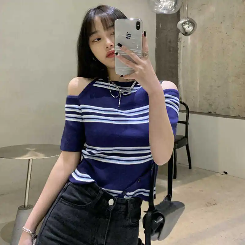 

Sexy Slim Off-oulder ort Sve T-irt Women's Faionable Ne St Design Winter Collection 00% Other Material