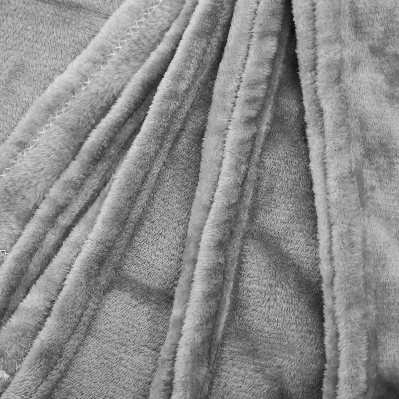 

Soft Cozy Throw Blanket Lightweight Grey Couch Nap Home Office Use Warm Non Pilling Polyester Easy Carry