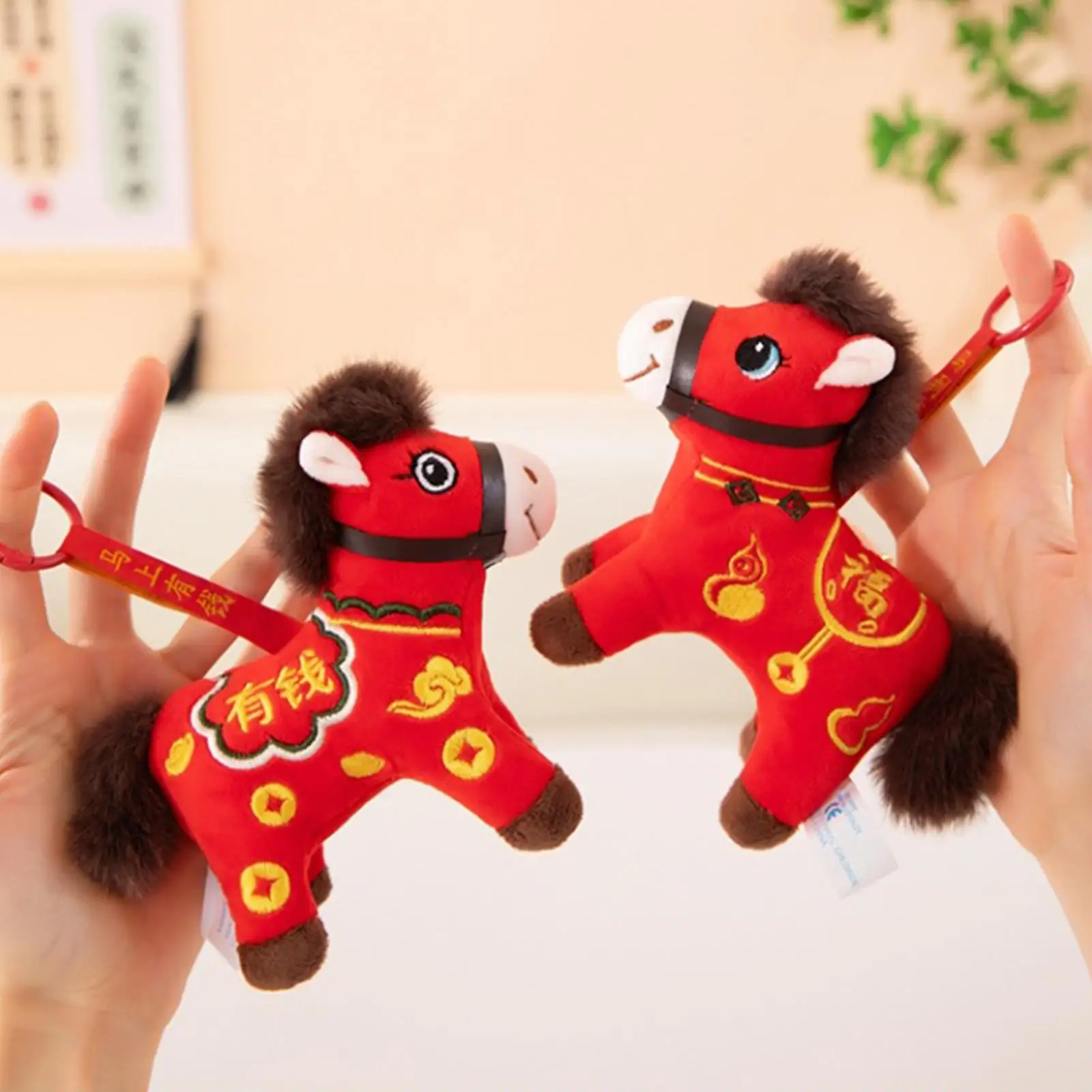 2026 السنة الصينية الجديدة المفاتيح هدايا السنة القمرية الجديدة سنة الحصان المفاتيح الحصان زخرفة التميمة تمثال كيرينغ