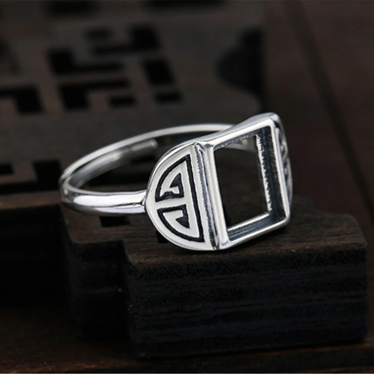 

Ring Base (6x8mm/8x10mm Rectangle Blank) Adjustable Thai Sterling Silver Ring Blank 925 Silver Ring Component R1308B