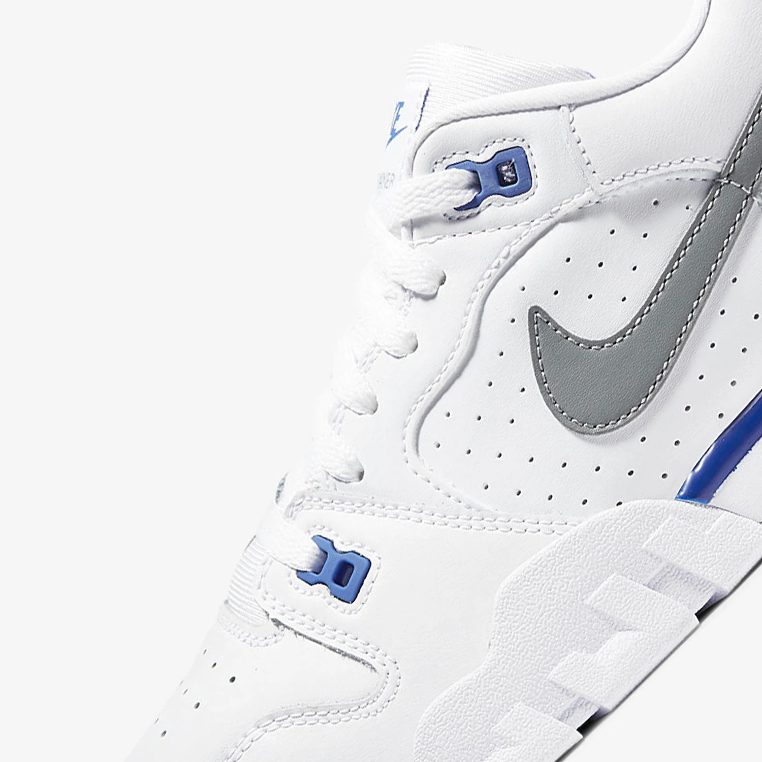 حذاء رياضي متين للرجال من Nike Official Authentic Air Cross Trainer CQ9182-102