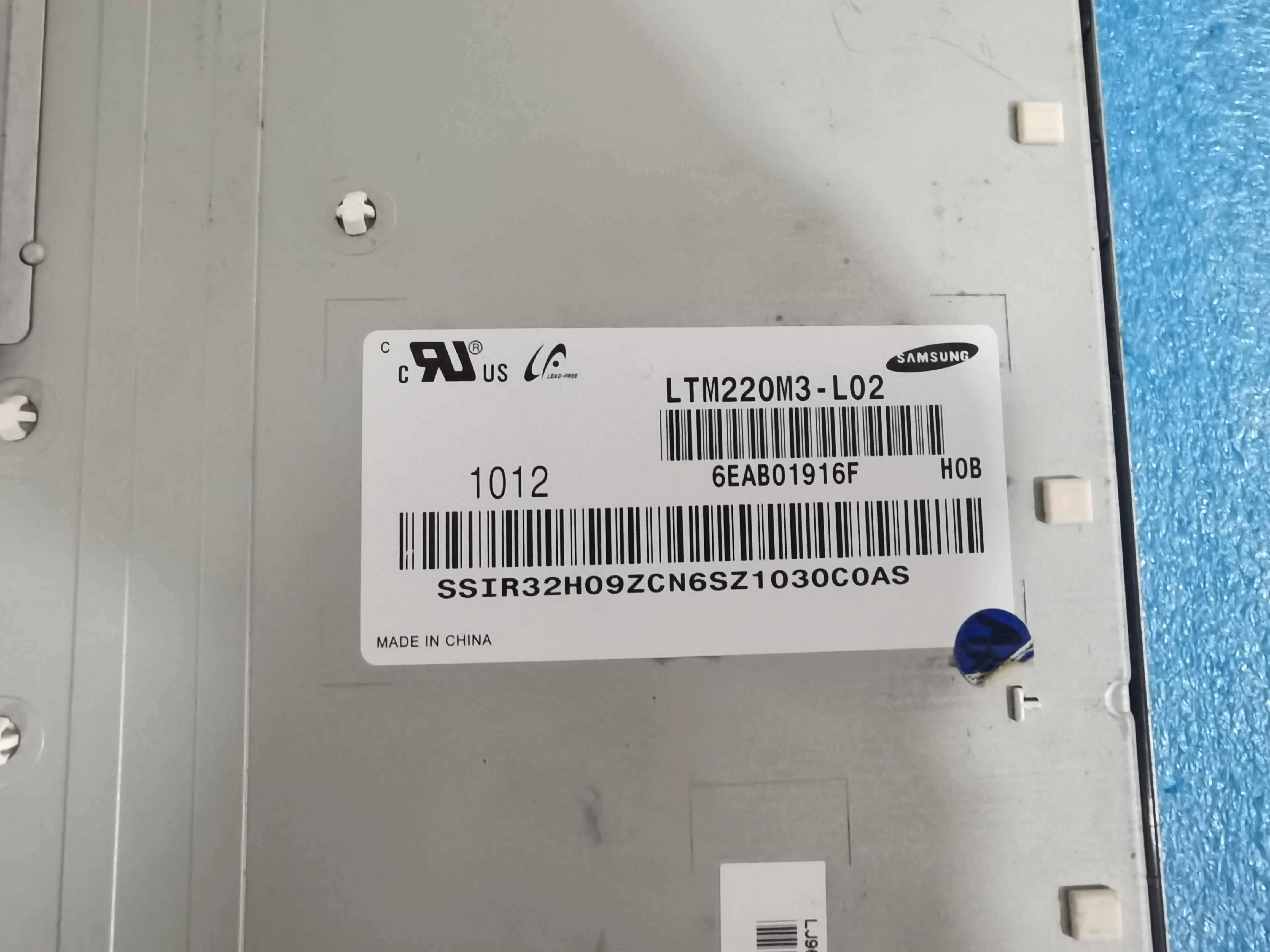 Original LTM220M3-L02 22 inch industrial screen, tested and shipped LTM220CS01
