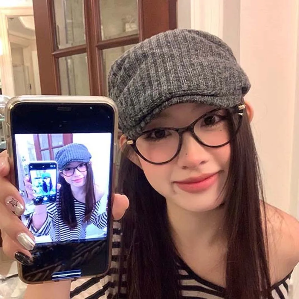 

Trendy Lightweight Anti Blue-lay Eyewear Thin-frame Leopard Print Cat Eye Glasses Decorative HD Women Plain Glasses Party