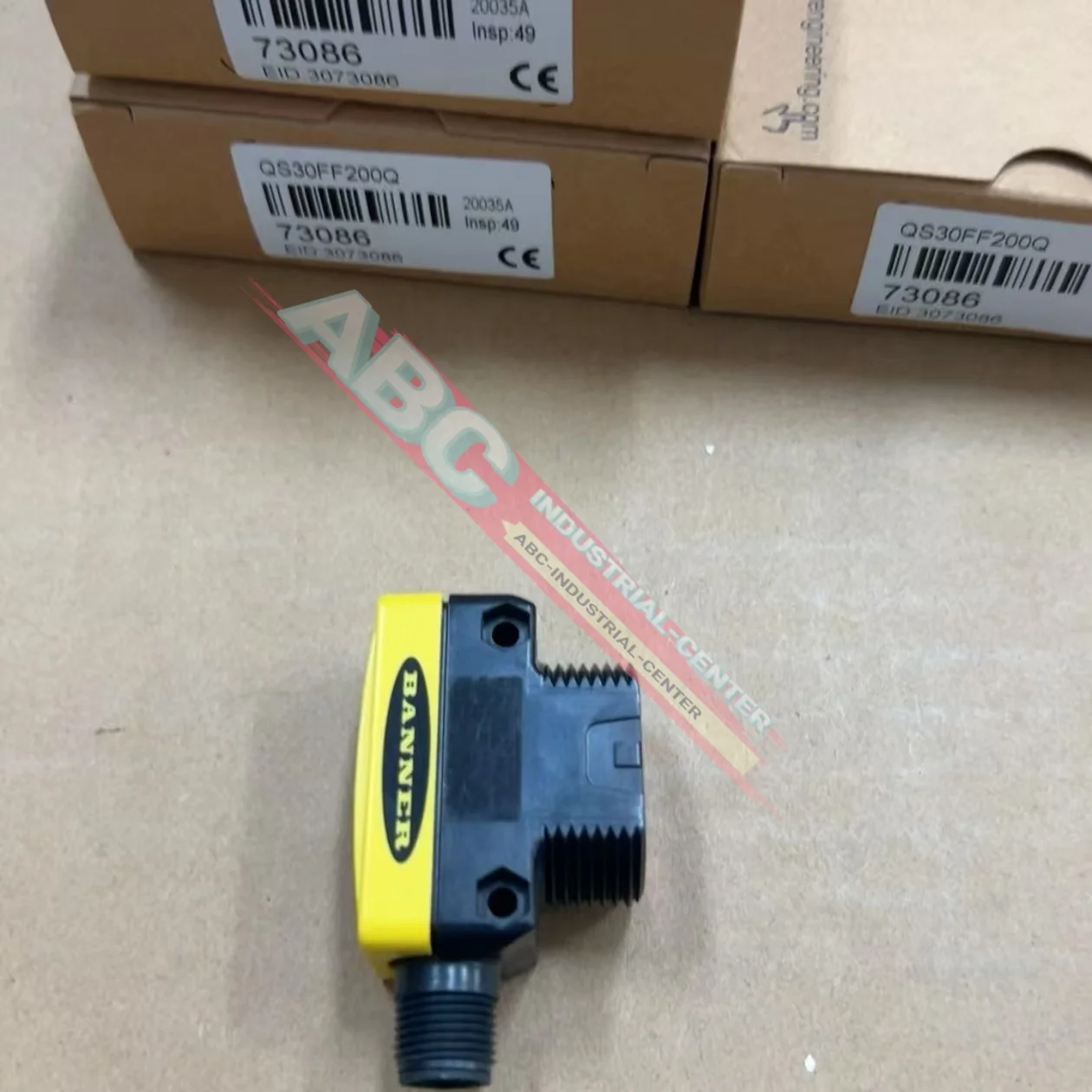 QS30FF400Q  100%NEW QS30FF600Q   Photoelectric Sensor