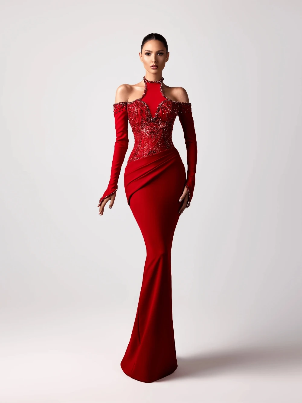 Red Sexy Halter Evening Dress Newest Customized Bodycon Pleated Beaded Cocktail Gown Charming Modern Banquet Galas Women Wear