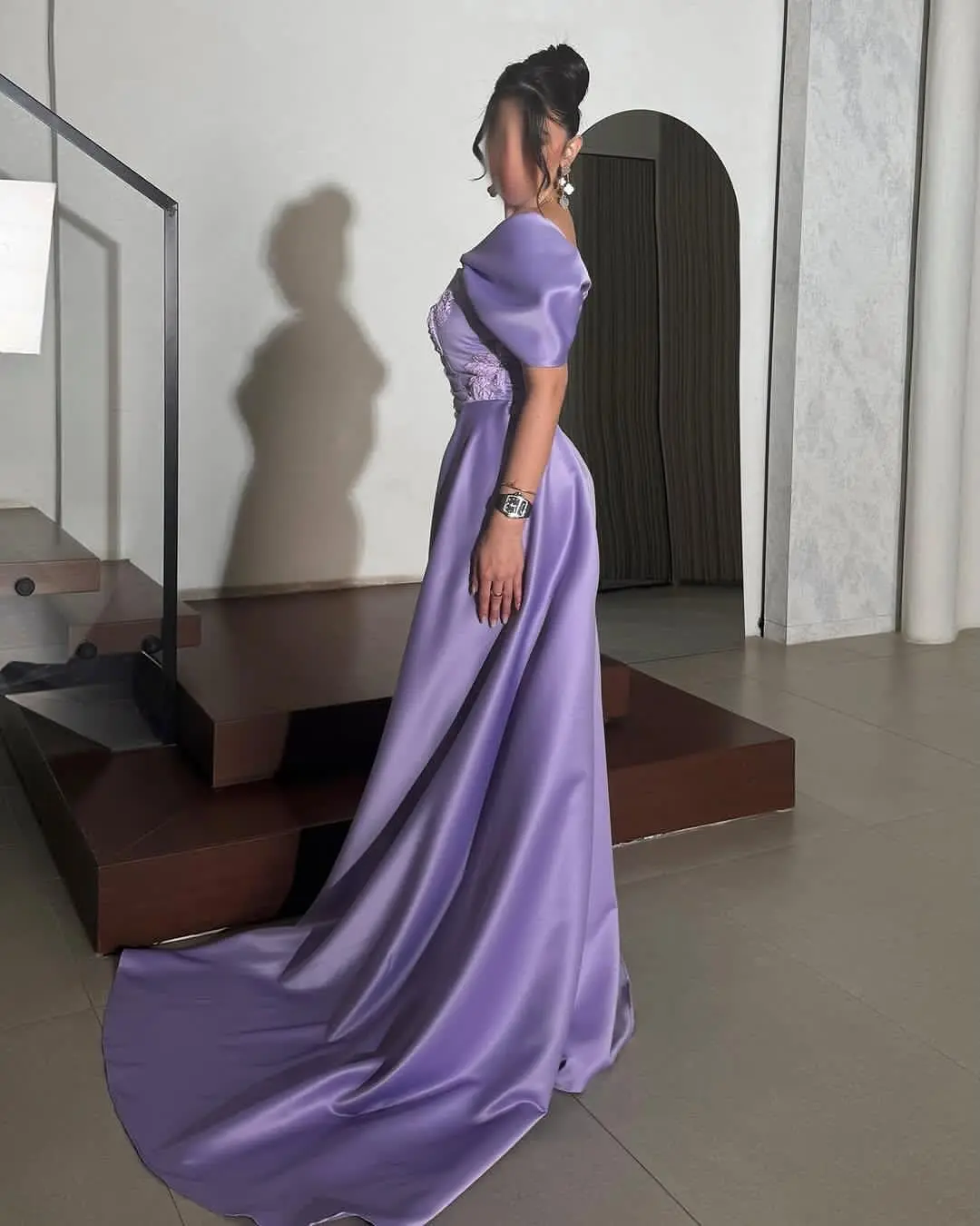 맞춤형 이브닝 드레스 클래식 새틴 Strapless 오프 숄더 민소매 댄스 파티 드레스 인어 패널 기차 진주 파티 드레스