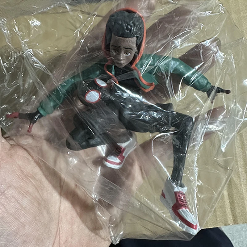 مجموعة ألعاب مجسمة من Sv Action Spiderman Miles Morales Sentinel Marvel Spider-Man Into the Spider Verse