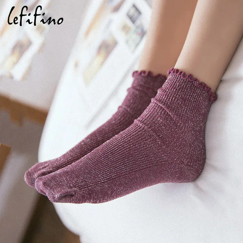 

Retro Fashion Women's Socks with Shiny Surface, Pure Cotton Socks for Daily Wear, Ribbed Knit Socks Spring and Summer, Simple Sh