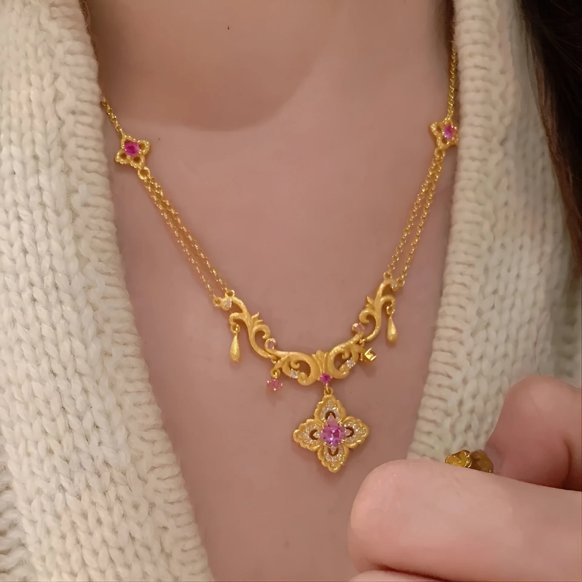 Super Xian Jiu Zi Lihuo Kittle 24K Real Gold Necklace New Chinese Four-Leaf Crocodile  Brushed  9999 Exquisite Collarbone Chain