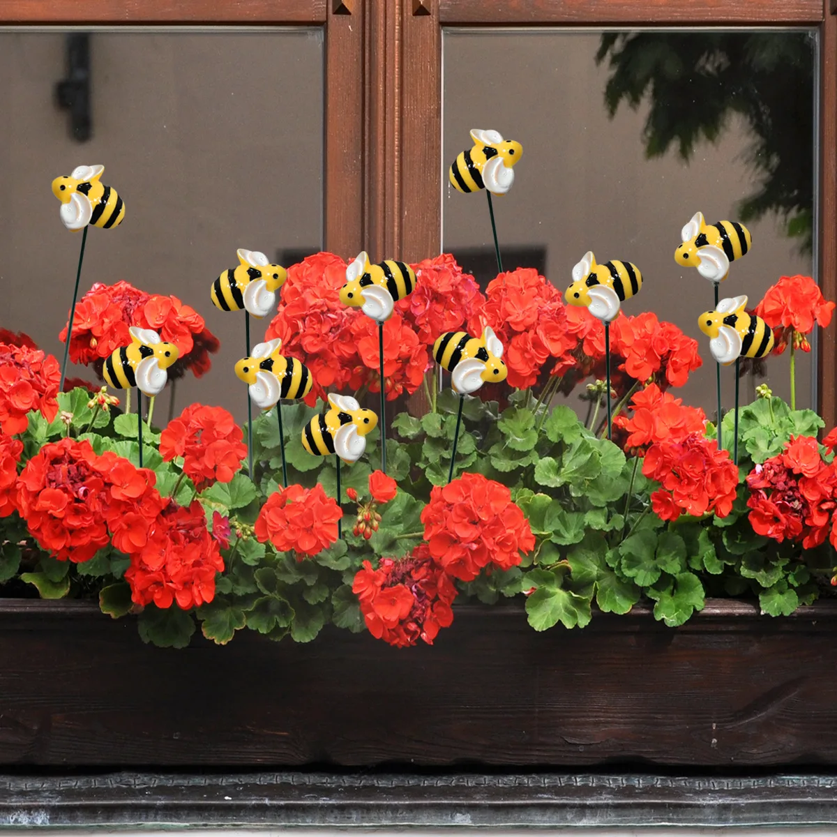 5PCS/10PCS Insect Ladybug Butterfly Bee Flower Plastic Garden  Pot Resin Flamingo Pile Decoration Horticultural