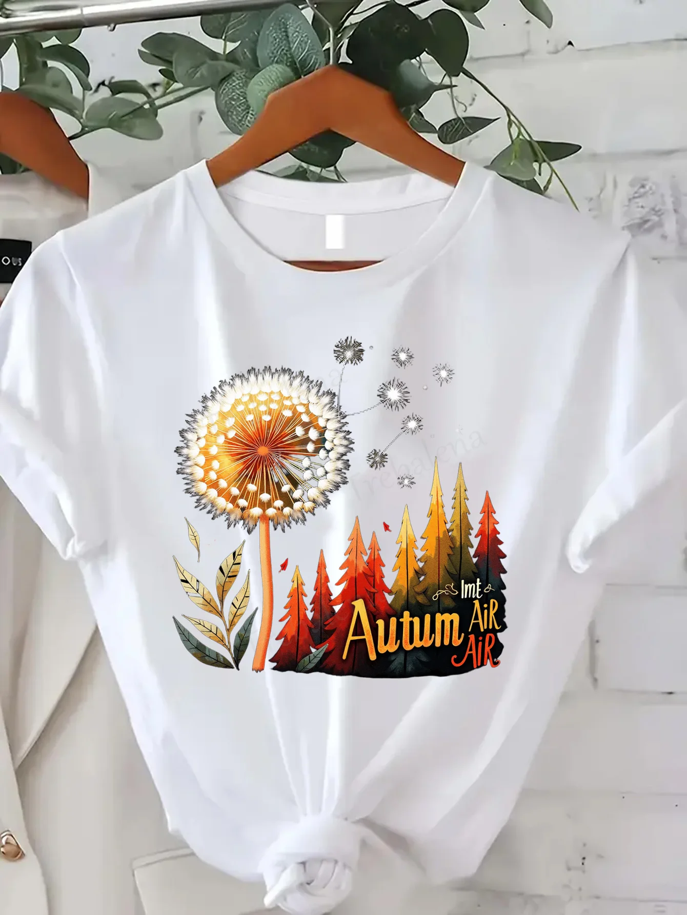 

Comfortable Women's Print T-shirt Autumn Air Dandelion T-Shirt with Colorful Trees and Leaves Design