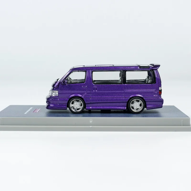 Diecast TW 1:64 Scale Toyota Hiace Wagon Custom Alloy Car Model
