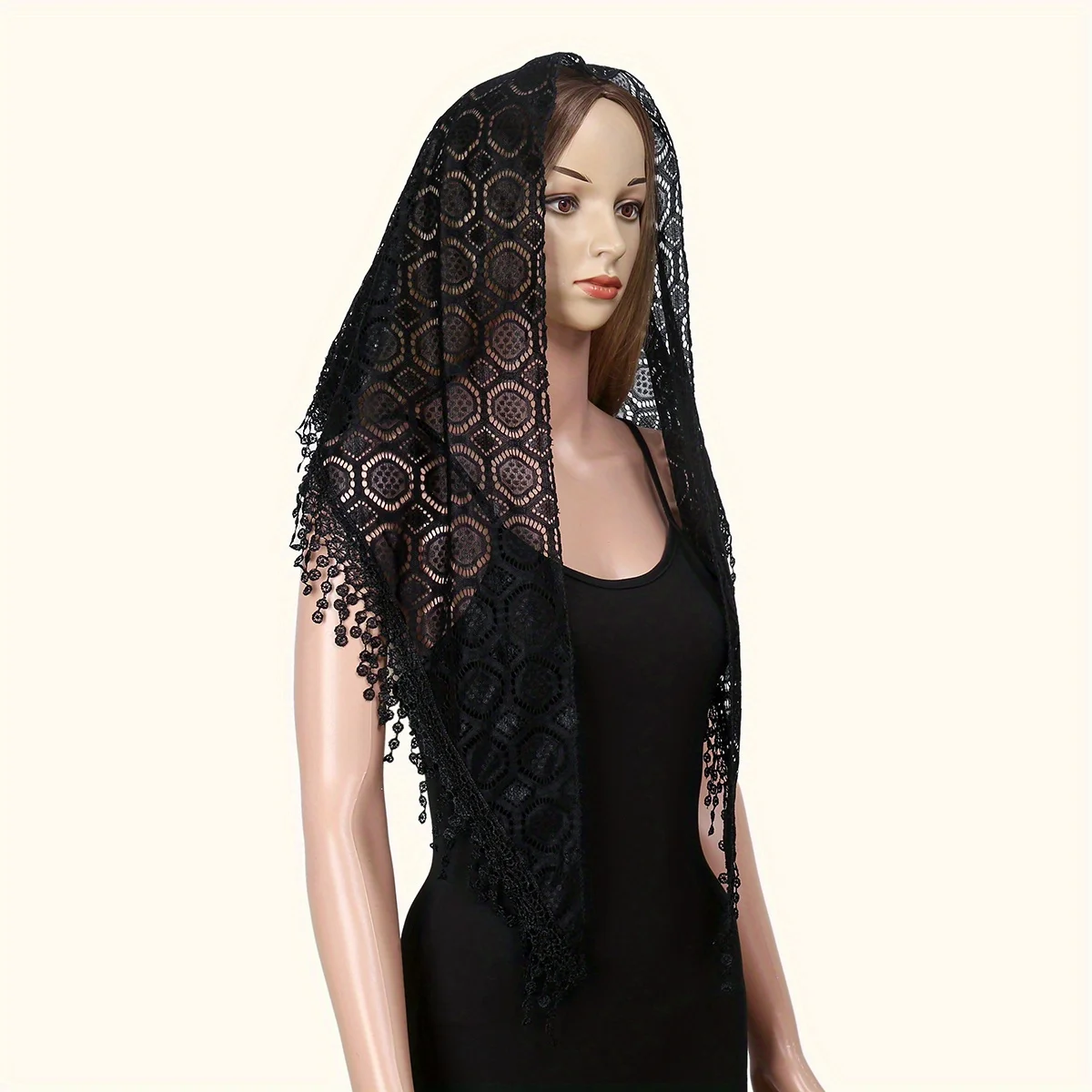 A Fashionable and Elegant Soft Solid Color Women's Triangular Lace Silk Scarf